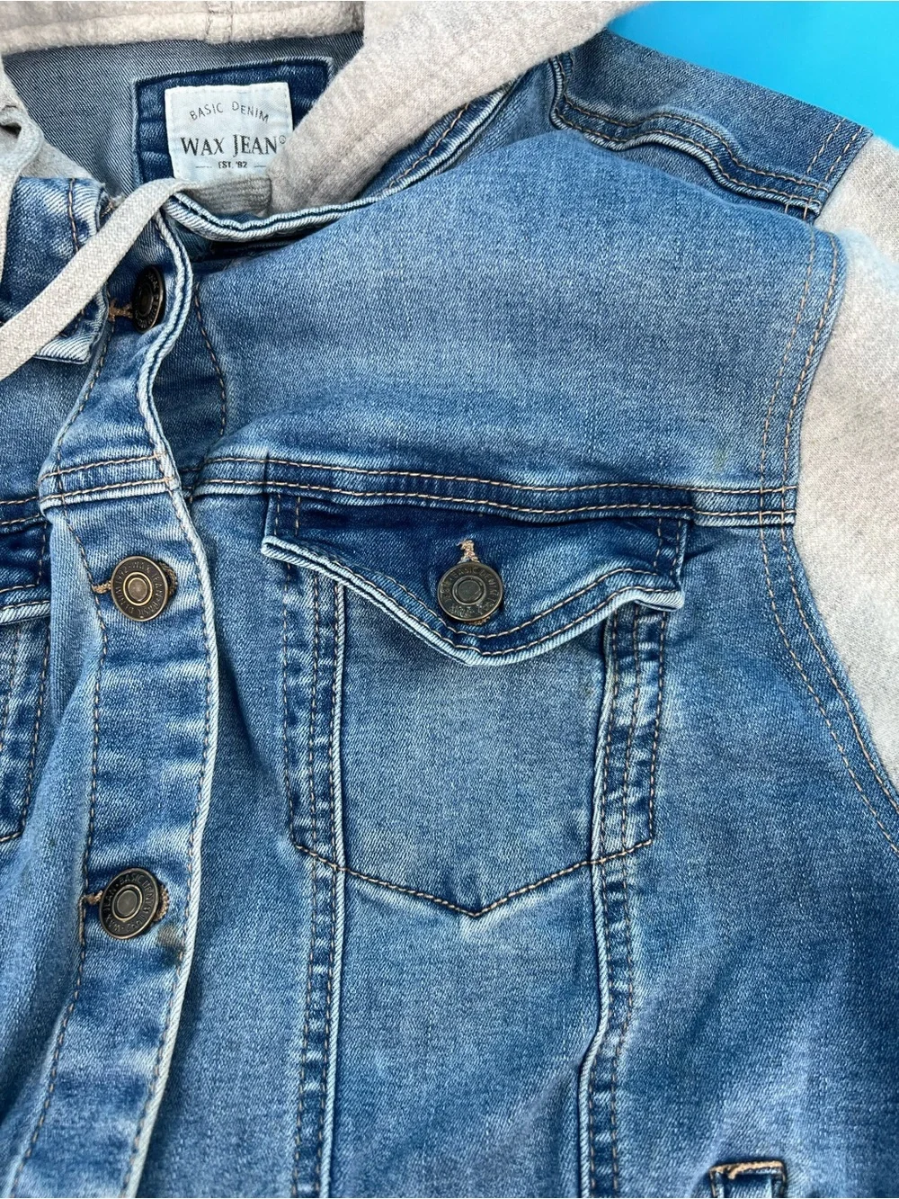 ❄️Kids Denim Hooded Jacket in Light Blue and Gray